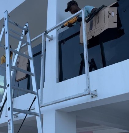 led-screening